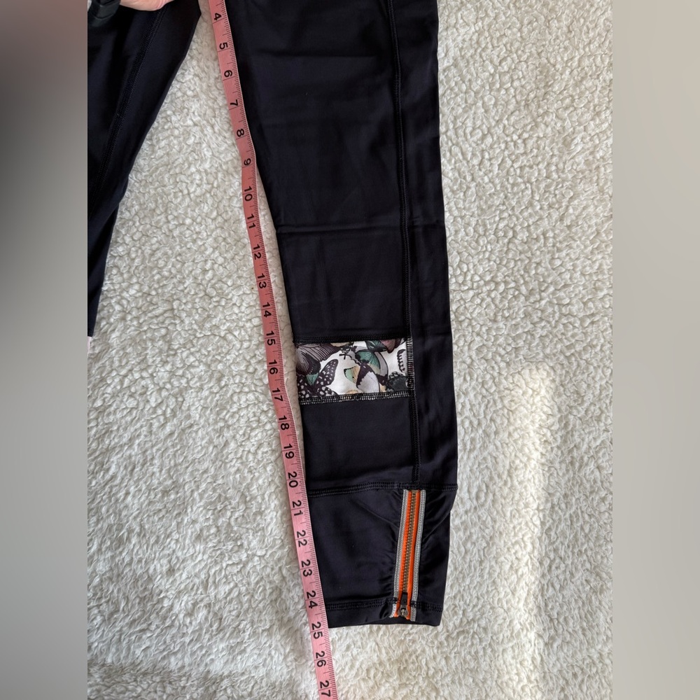 Lululemon Athletica Black and Orange Running Tights with Side Pocket - Picture 4 of 4